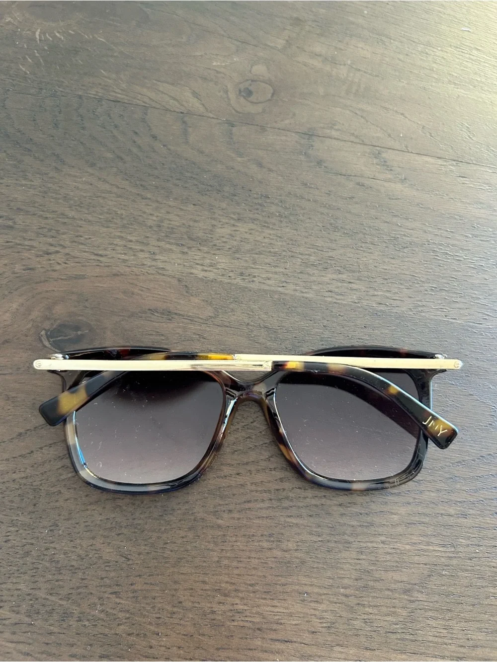 Jones New York tortoise good sunglasses